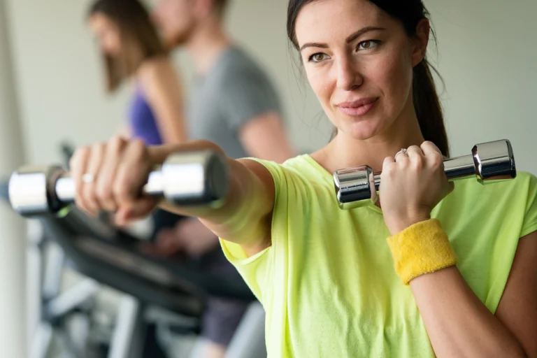 woman with dumbbells